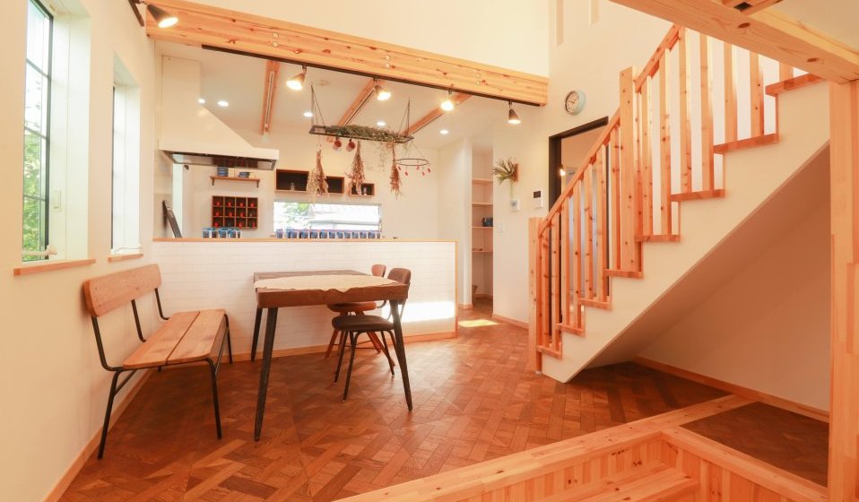 デザイン住宅見学のススメ ～モデルハウスで理想の暮らしを体感しよう～